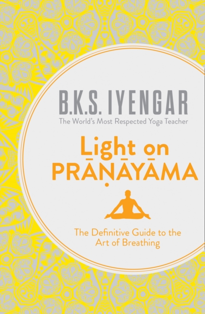 Book cover of Light on Pranayama