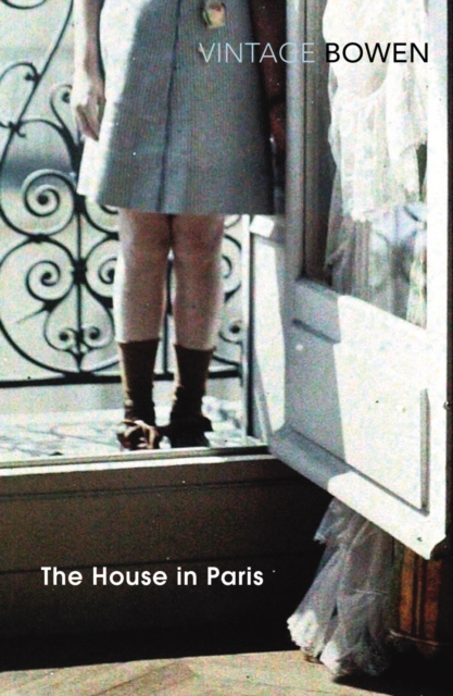 Book cover of The House in Paris