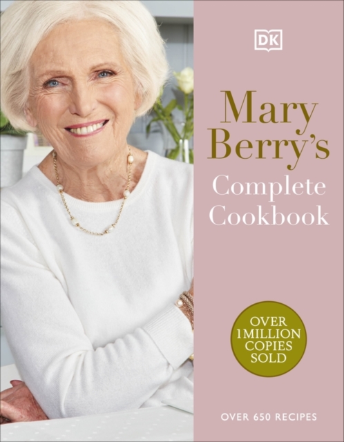 Book cover of Mary Berry's Complete Cookbook