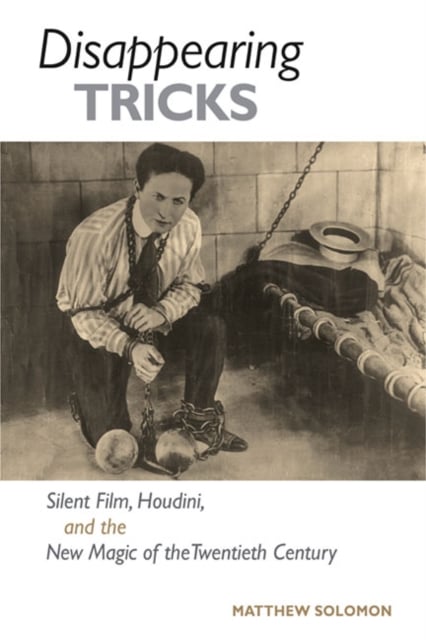 Book cover of Disappearing Tricks