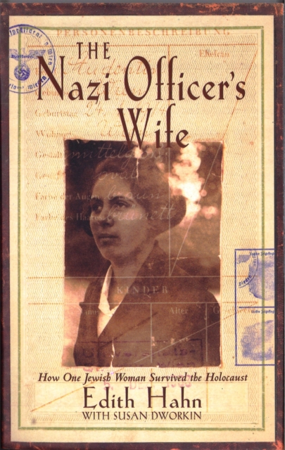 Book cover of The Nazi Officer's Wife