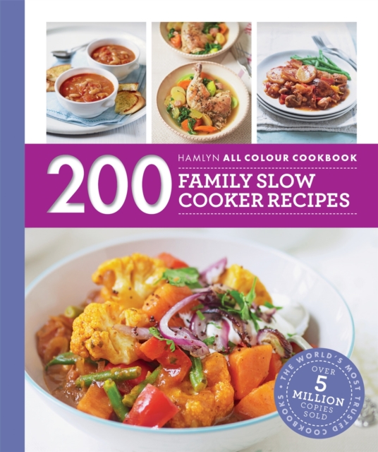 Book cover of Hamlyn All Colour Cookery: 200 Family Slow Cooker Recipes