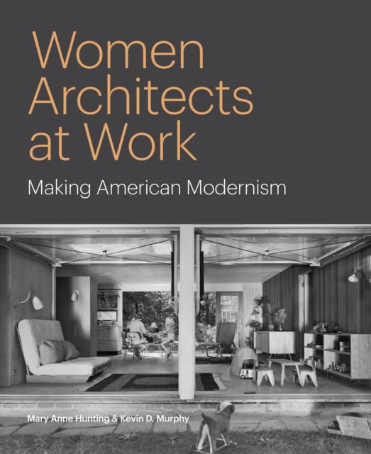 Book cover of Women Architects at Work