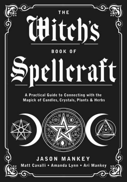Book cover of The Witch's Book of Spellcraft