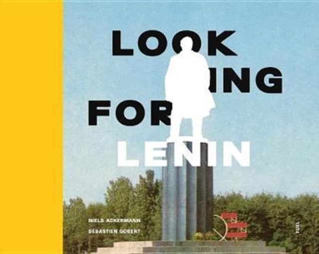 Book cover of Looking for Lenin