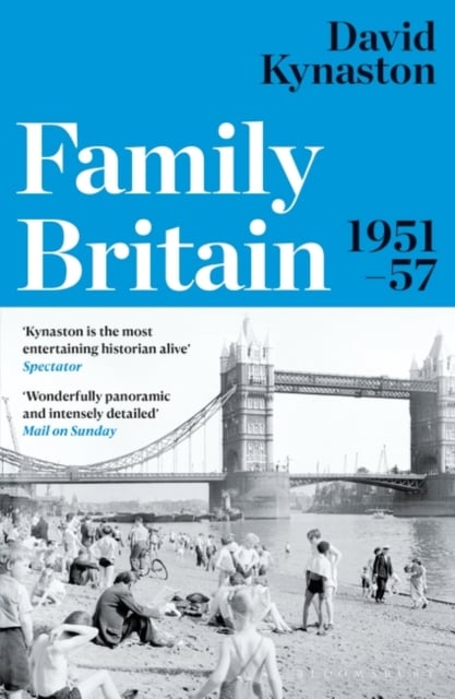 Book cover of Family Britain, 1951-1957