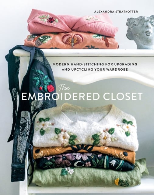 Book cover of The Embroidered Closet