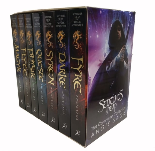 Book cover of Septimus Heap Collection 7 Book Set (Magyk, Flyte, Physik, Queste, Syren, Darke and Fyre)