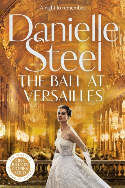 Book cover of The Ball at Versailles