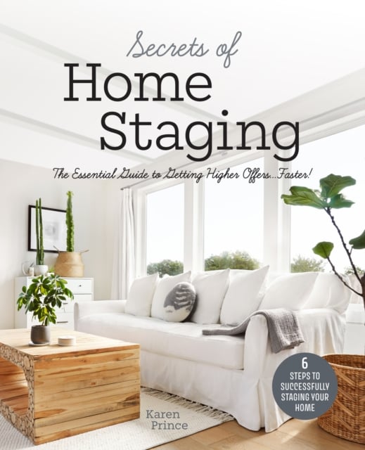Book cover of Secrets of Home Staging