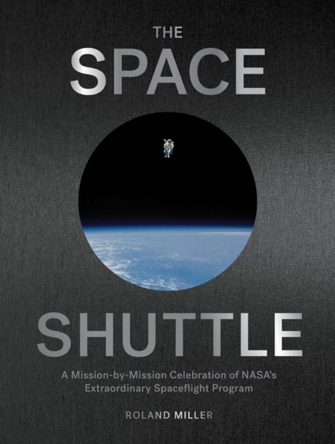 Book cover of The Space Shuttle