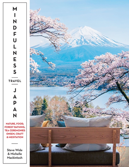 Book cover of Mindfulness Travel Japan