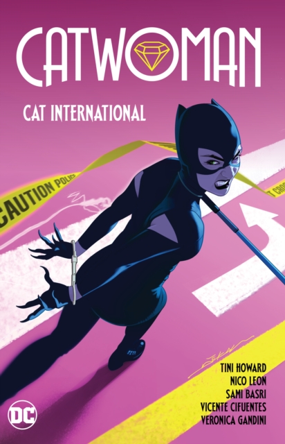 Book cover of Catwoman Vol. 2: Cat International