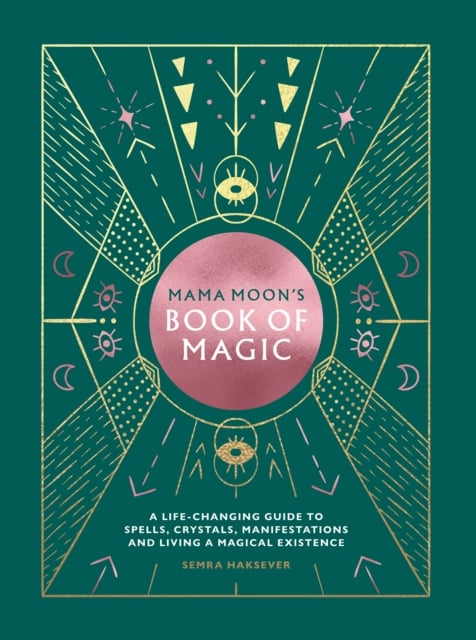 Book cover of Mama Moon's Book of Magic
