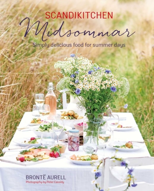 Book cover of ScandiKitchen: Midsommar
