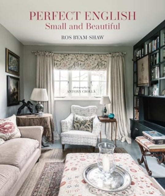 Book cover of Perfect English Small and Beautiful