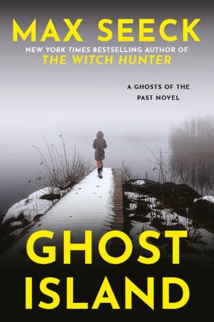Book cover of Ghost Island