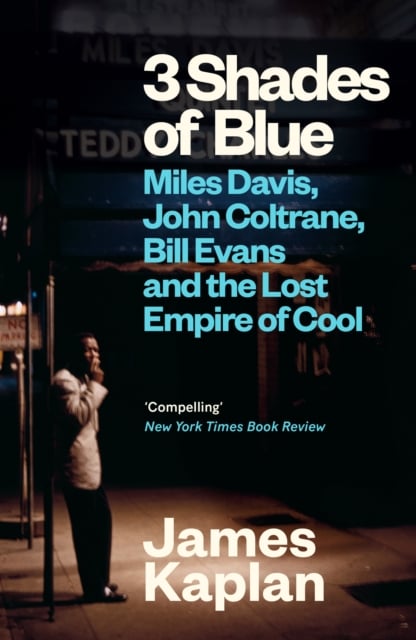 Book cover of 3 Shades of Blue